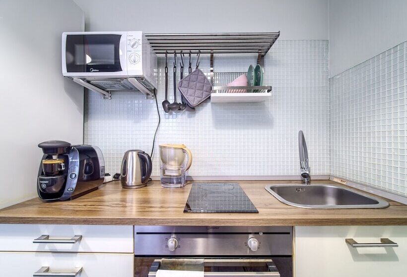 فندق Kvartalapartments On Volzhskaya Naberezhnaya, 19