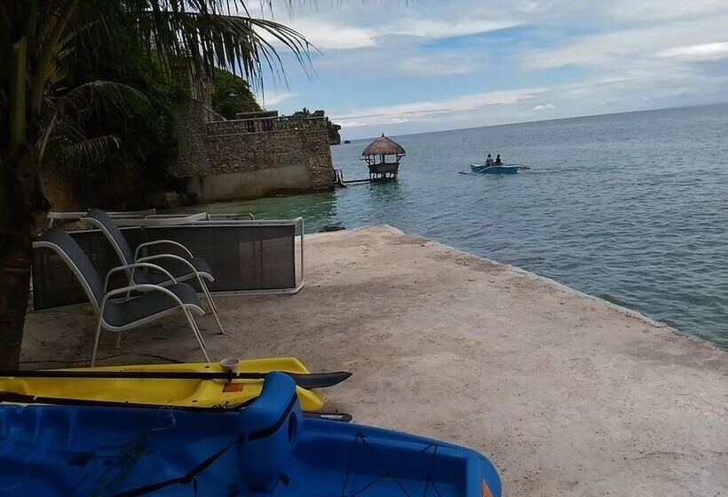 호텔 La Bella Beach House Cebu