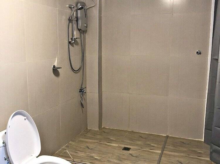 هتل Lavanya Beach And Dive Resort