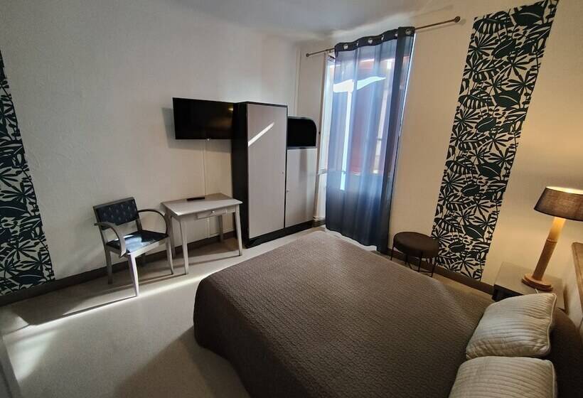 בית מלון כפרי Le Bon Geours