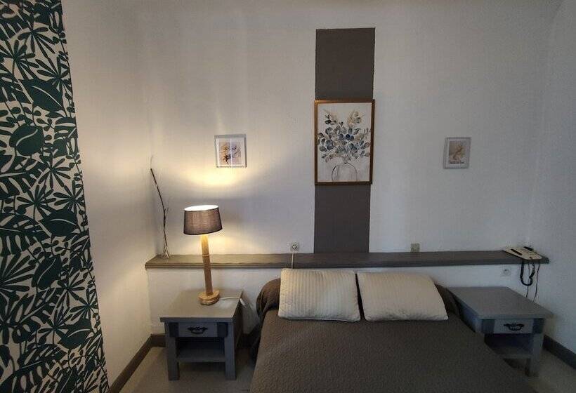 בית מלון כפרי Le Bon Geours