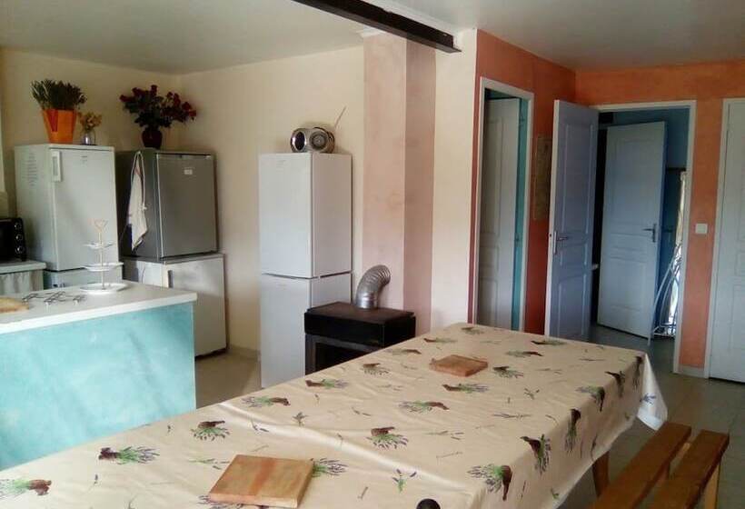 فندق Les Truffiers Cabane