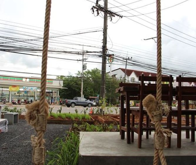 Отель Lumluek Boutique Resort