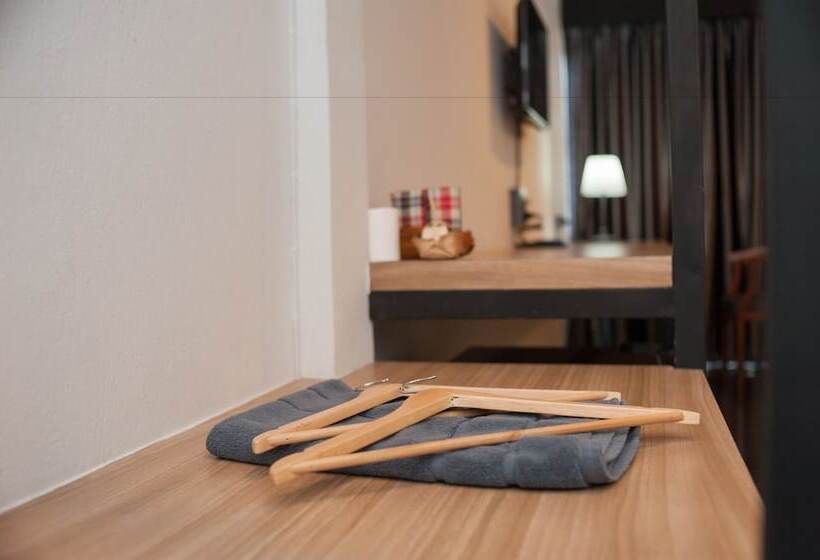 Отель Lumluek Boutique Resort