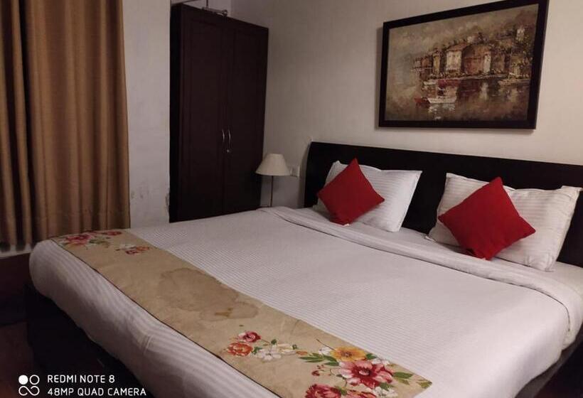 酒店 Manu Maharani Regency