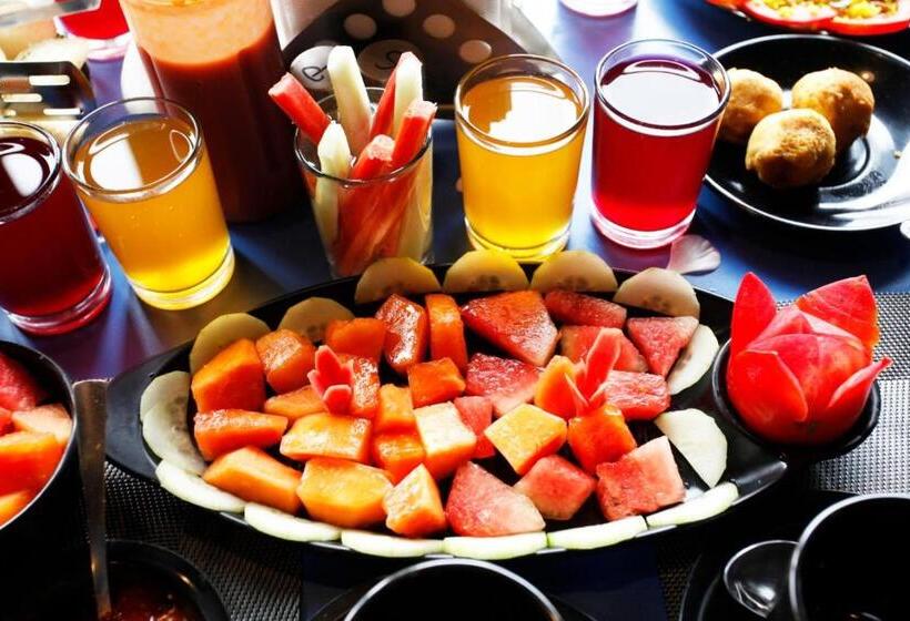 酒店 Manu Maharani Regency