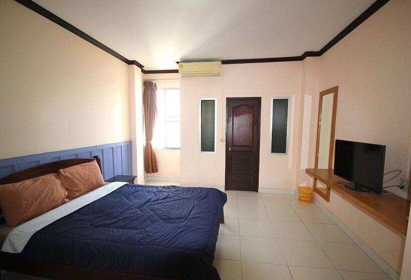 فندق Matini Amata