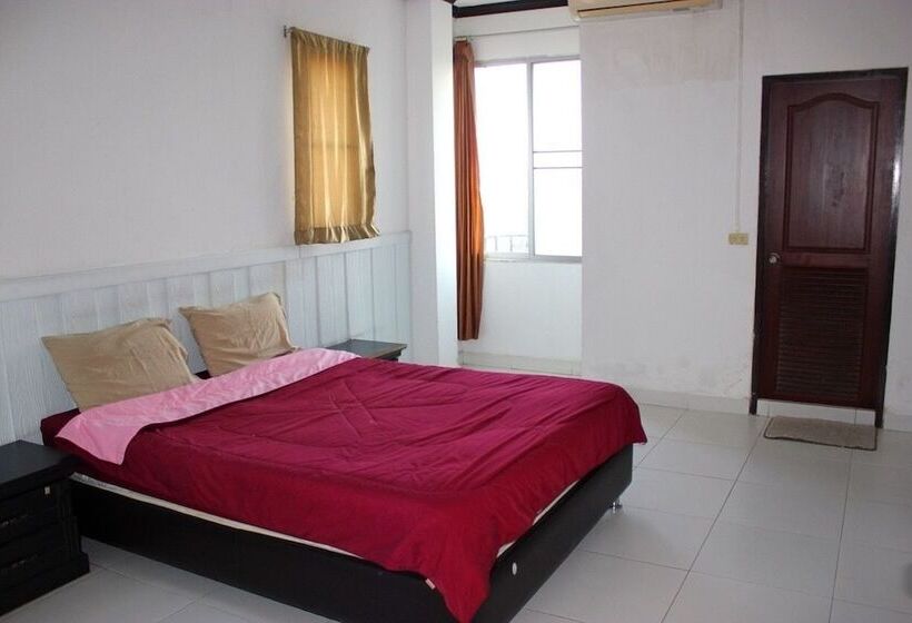 فندق Matini Amata