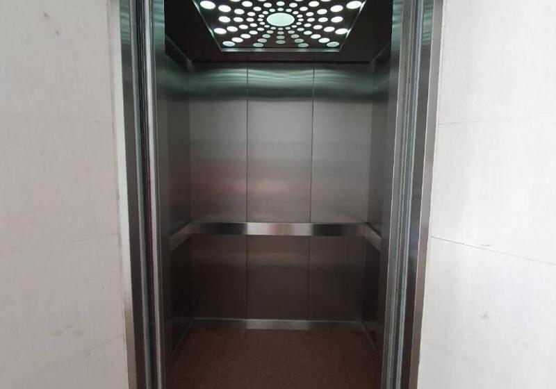 فندق Matini Amata