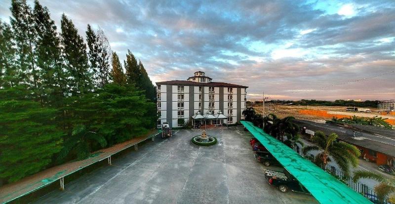 فندق Matini Amata