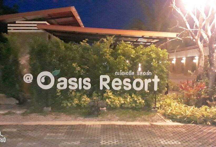 בית מלון כפרי Oasis Resort