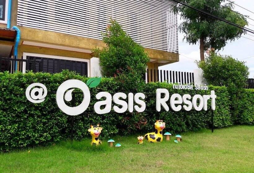 בית מלון כפרי Oasis Resort