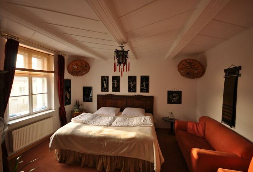 酒店 Pałac Grochowiska Szlacheckie