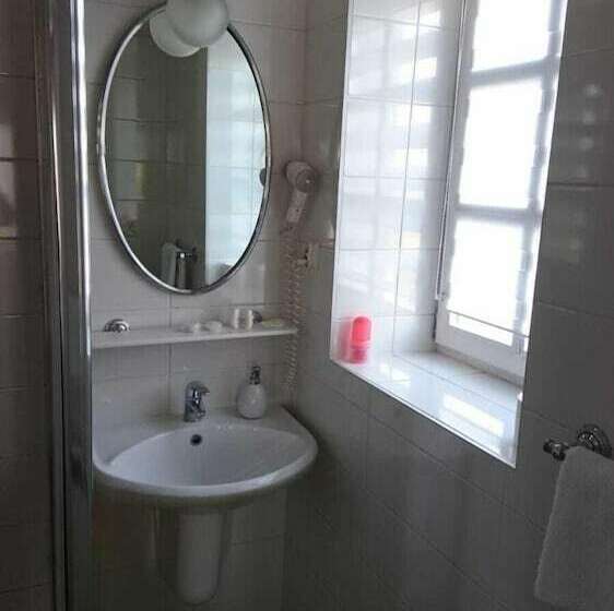 酒店 Pałac Grochowiska Szlacheckie