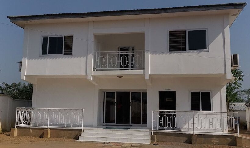 בית מלון כפרי Pak Greenhill