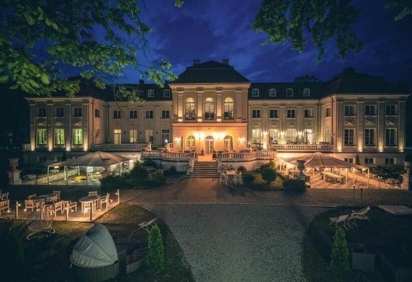 فندق Pałac Alexandrinum