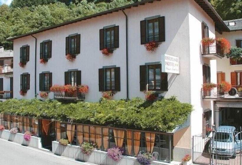 Отель Ristorante Piazza Brembana