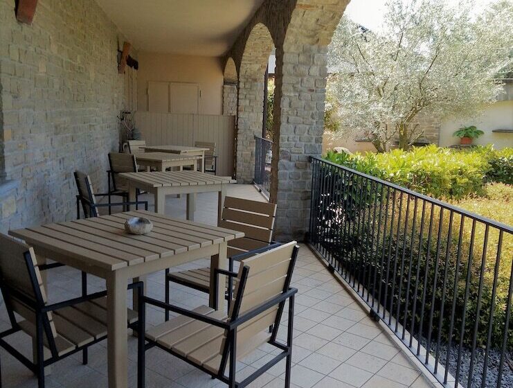 فندق ريفى Agriturismo Al Castle