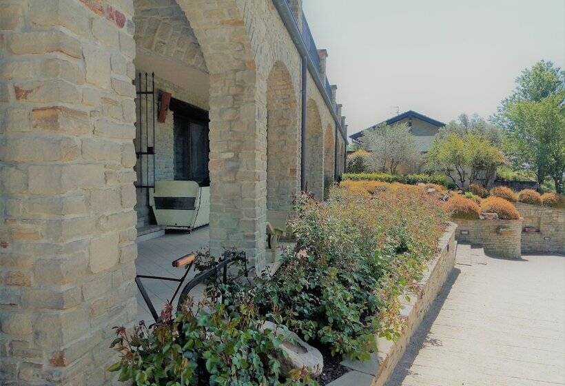 فندق ريفى Agriturismo Al Castle