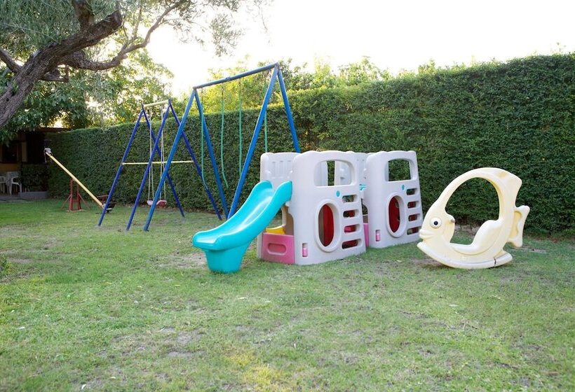 فندق Sena Park Village