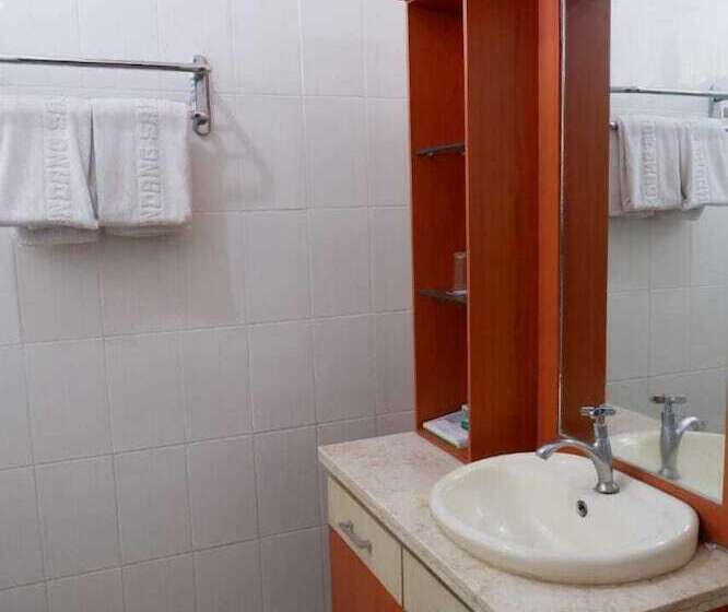 Hotel Sendang Sari
