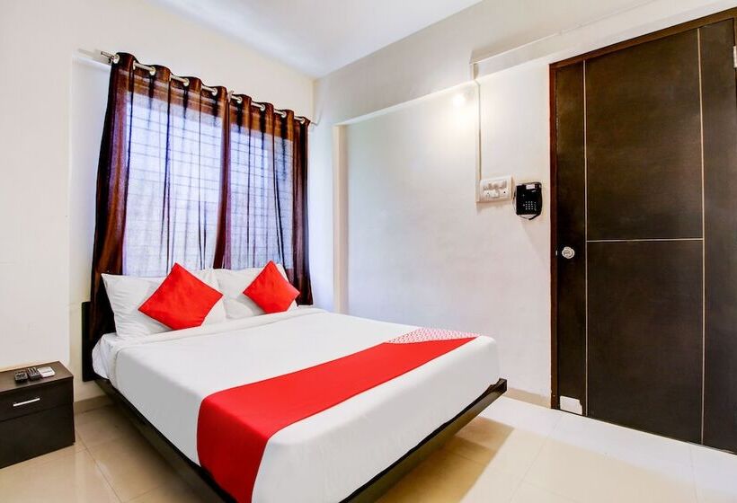 בית מלון כפרי Silverkey Balewadi By Oyo Rooms