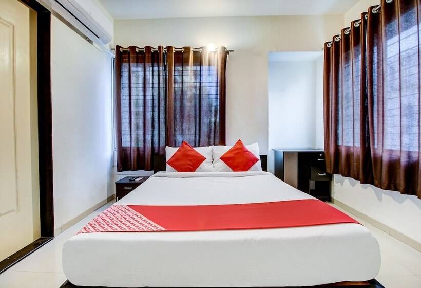 בית מלון כפרי Silverkey Balewadi By Oyo Rooms