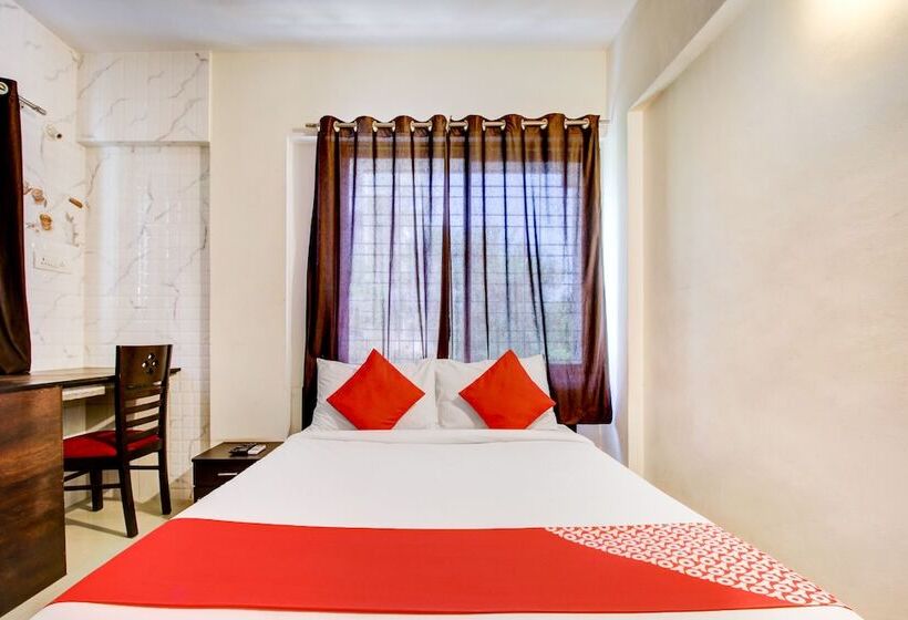 בית מלון כפרי Silverkey Balewadi By Oyo Rooms