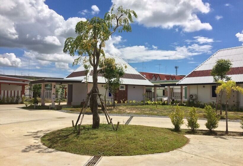 酒店 Suanrak Resort