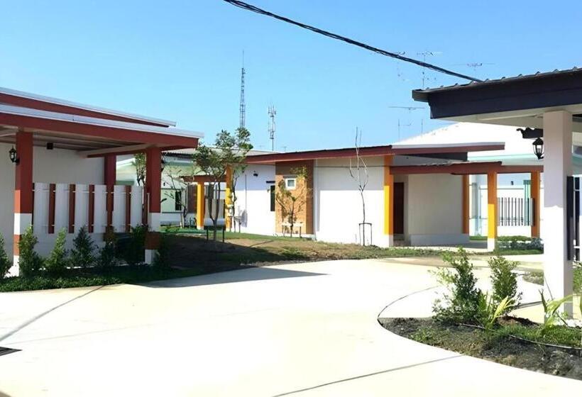 酒店 Suanrak Resort