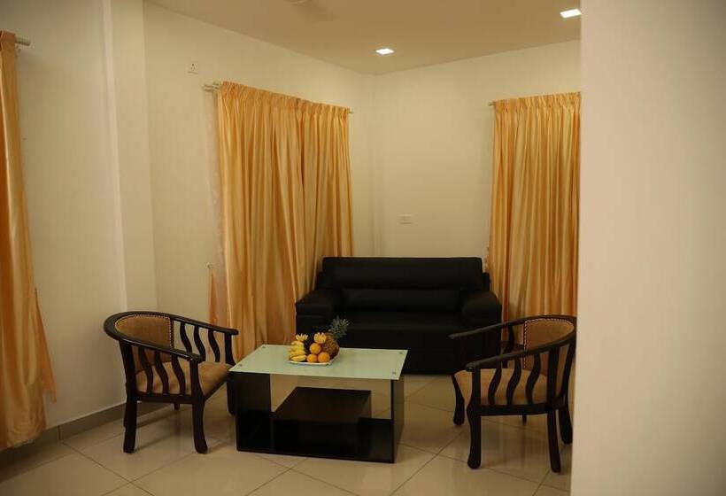 ホテル Sunstar Residency & Food Plaza Pala