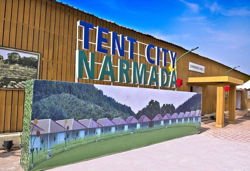 בית מלון כפרי Praveg Tent City Narmada, Statue Of Unity