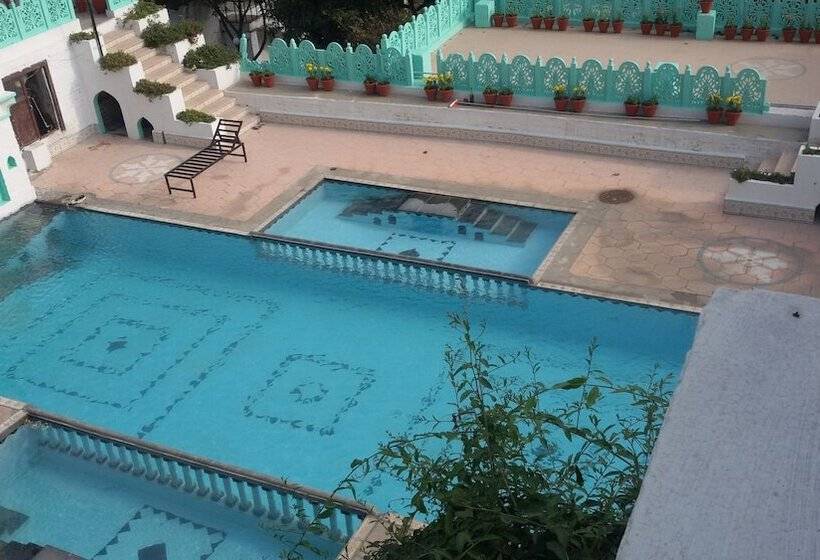 فندق The Fort Nalagarh