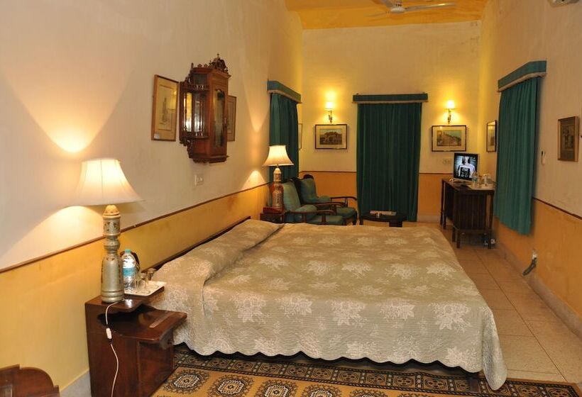 فندق The Fort Nalagarh