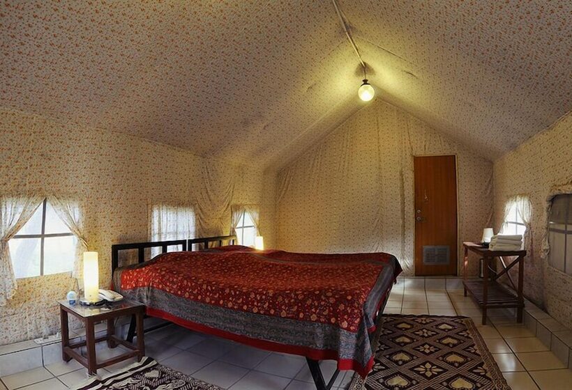 בית מלון כפרי The Kikar Lodge