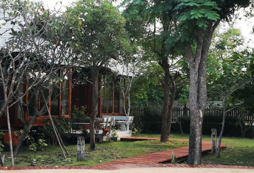 酒店 Veepana Resort