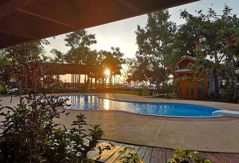 酒店 Veepana Resort