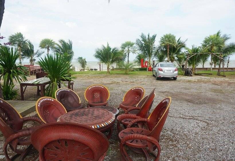 Отель Veerada Boutique Home