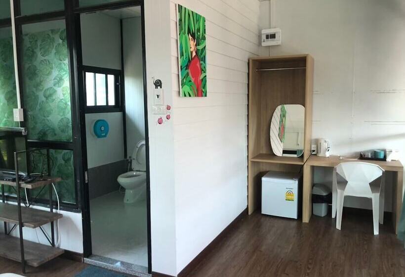 Отель Veerada Boutique Home