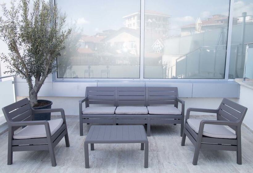 Zin D Home Otel Alemdağ