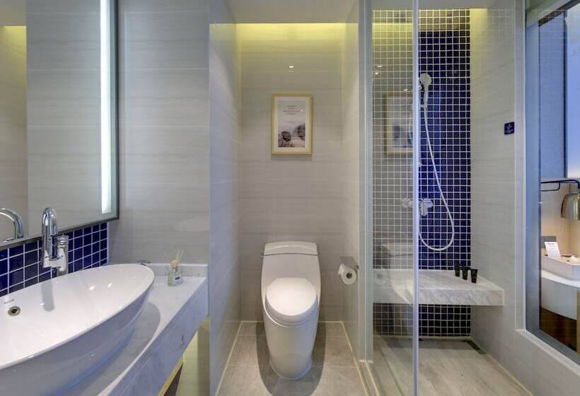 Kyriad Marvelous Hotel Airport Branch