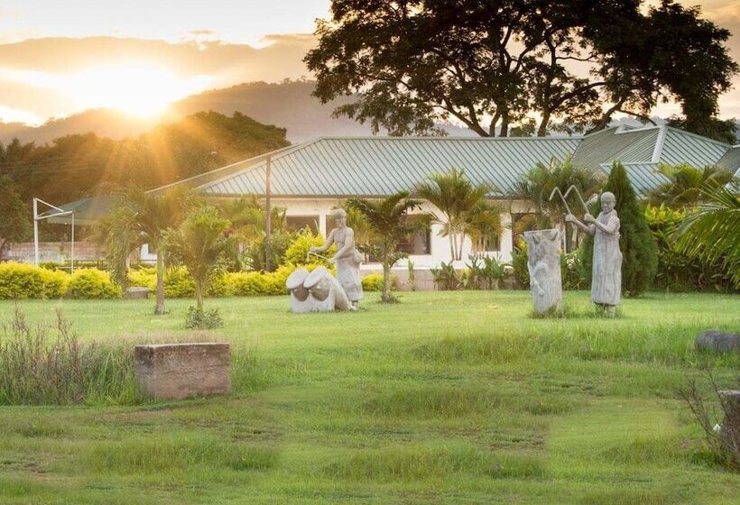 Majestic Ville Hotel Resort