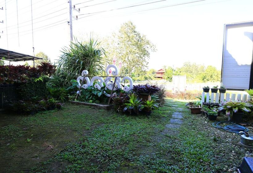 پانسیون Botanic Garden Nan Guest House