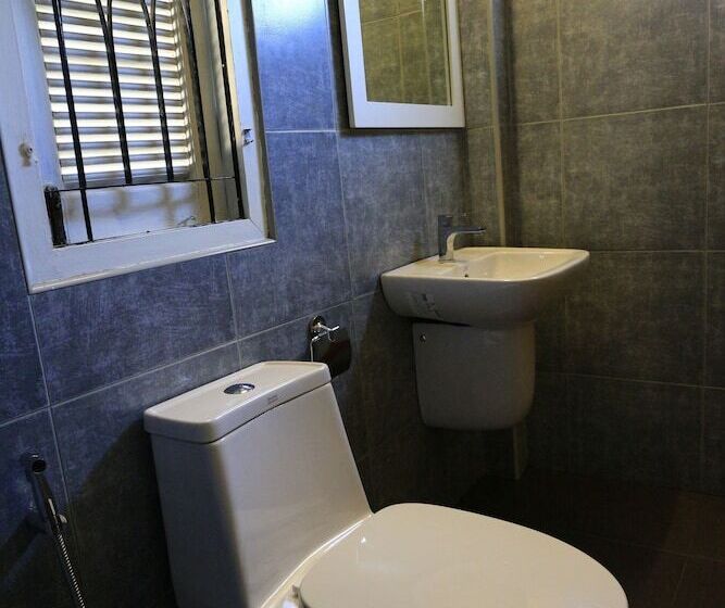 بنسيون Botanic Garden Nan Guest House