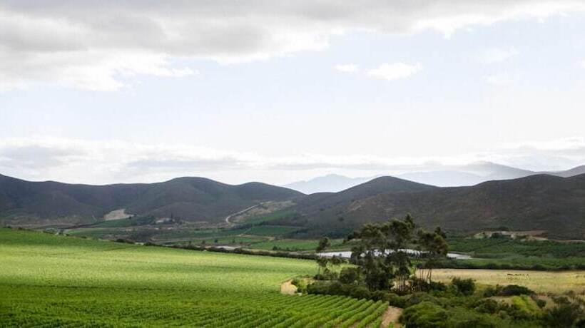 ペンション Bushmanspad Estate