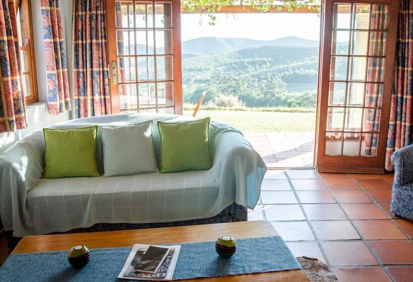 פנסיון Bushmanspad Estate