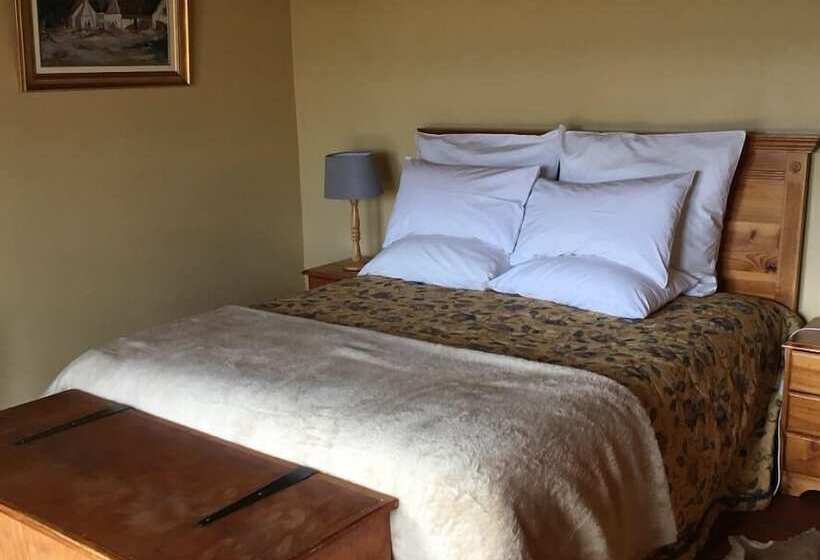 ペンション Bushmanspad Estate