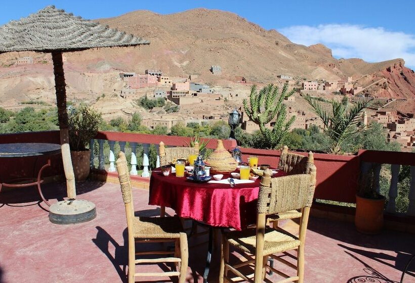 פנסיון Cascades Dades