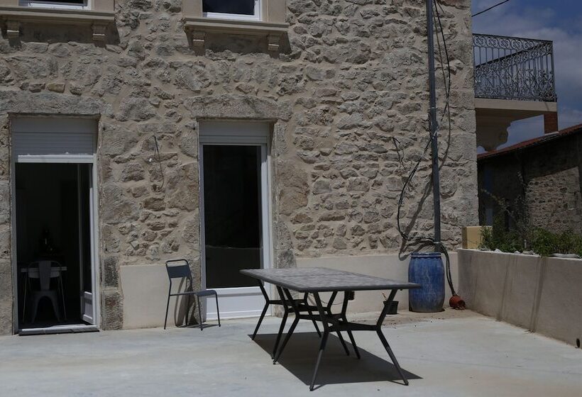 Пансион Chez Mary