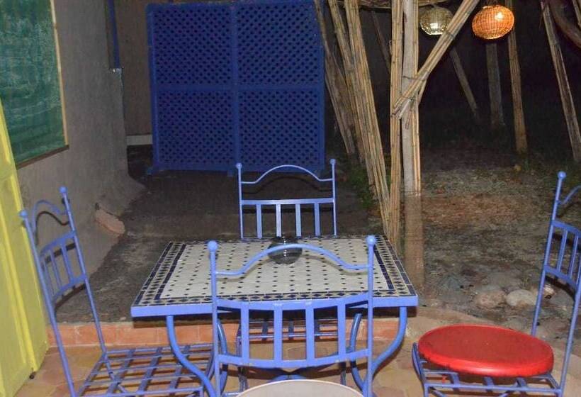 پانسیون Dar Bohota